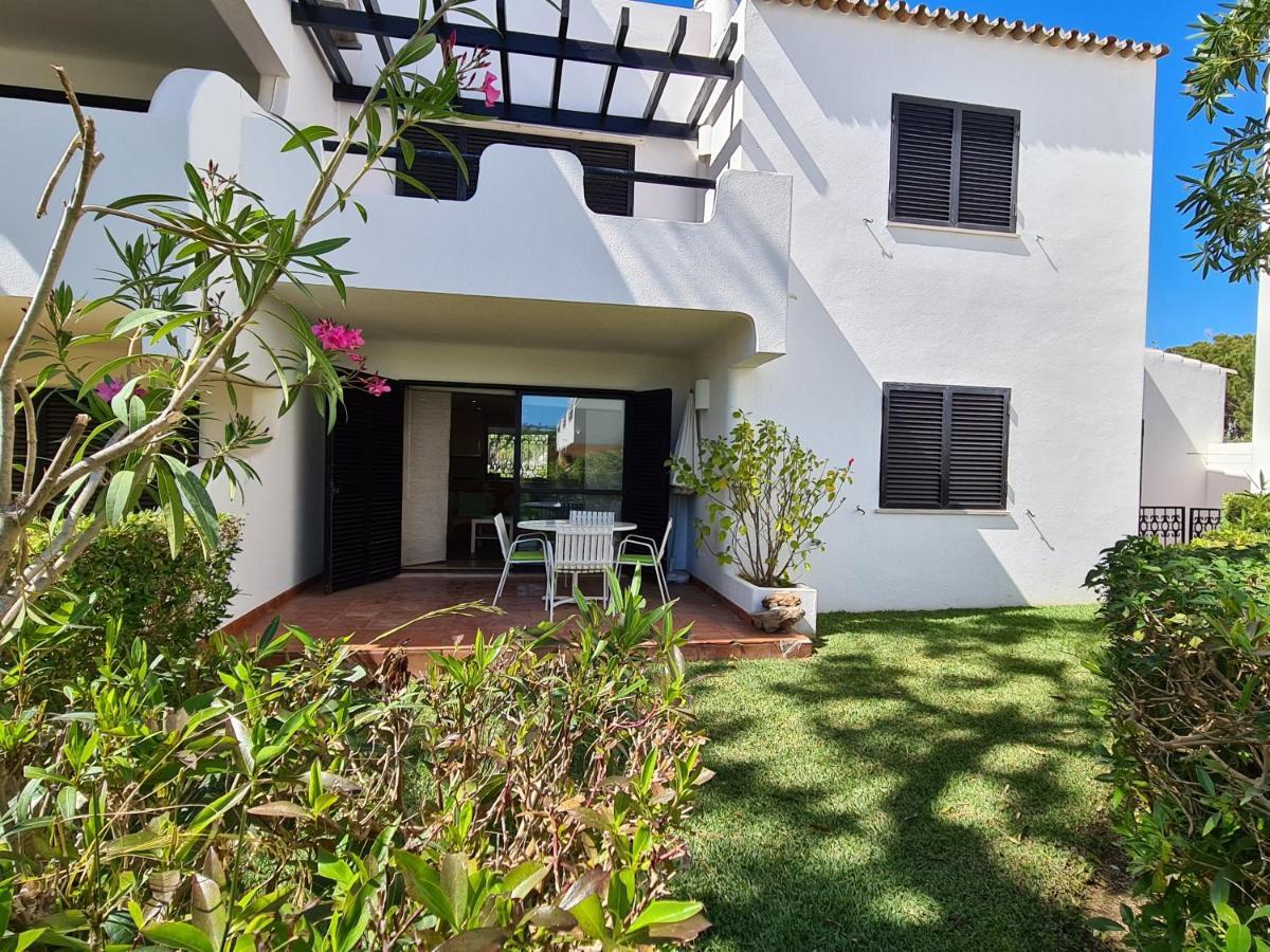 Apartamento Solar Dos Pinheiros Apartment Quarteira Bagian luar foto